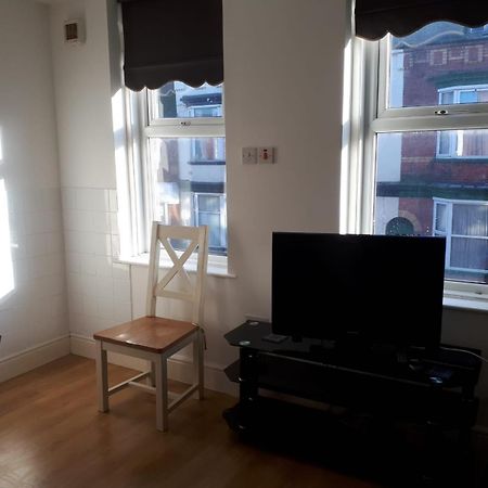 East Coast Apartments First Floor 2 Bed Apartment All Towels And Sheets Supplied Bridlington Exterior photo